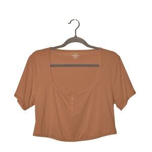 SKIMS $46 Fits Everybody Short Sleeve Cropped‎ Henley Stretch Shirt Tan 4X